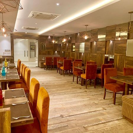 Hotel Amber Rudrapur Dış mekan fotoğraf