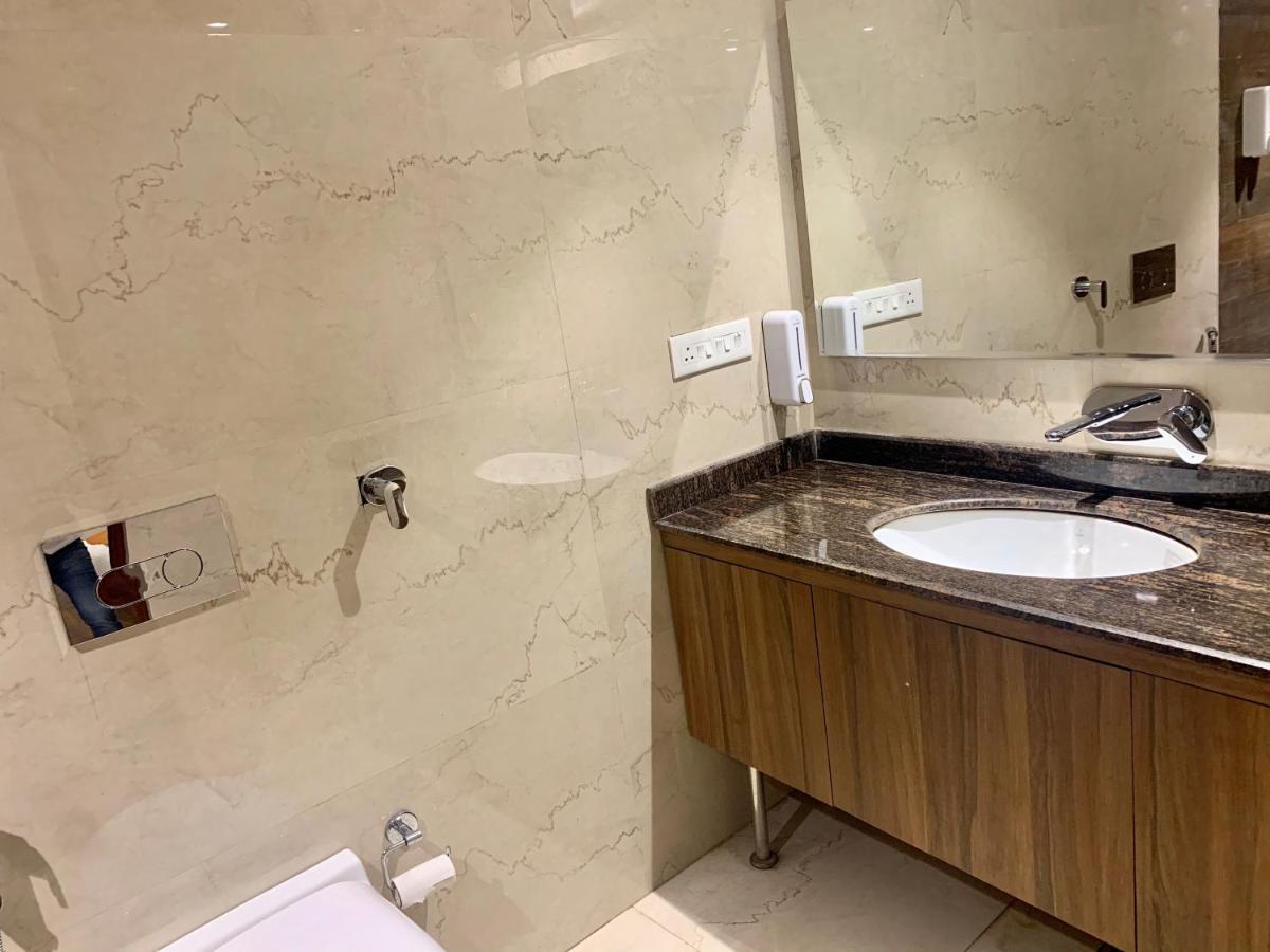 Hotel Amber Rudrapur Dış mekan fotoğraf