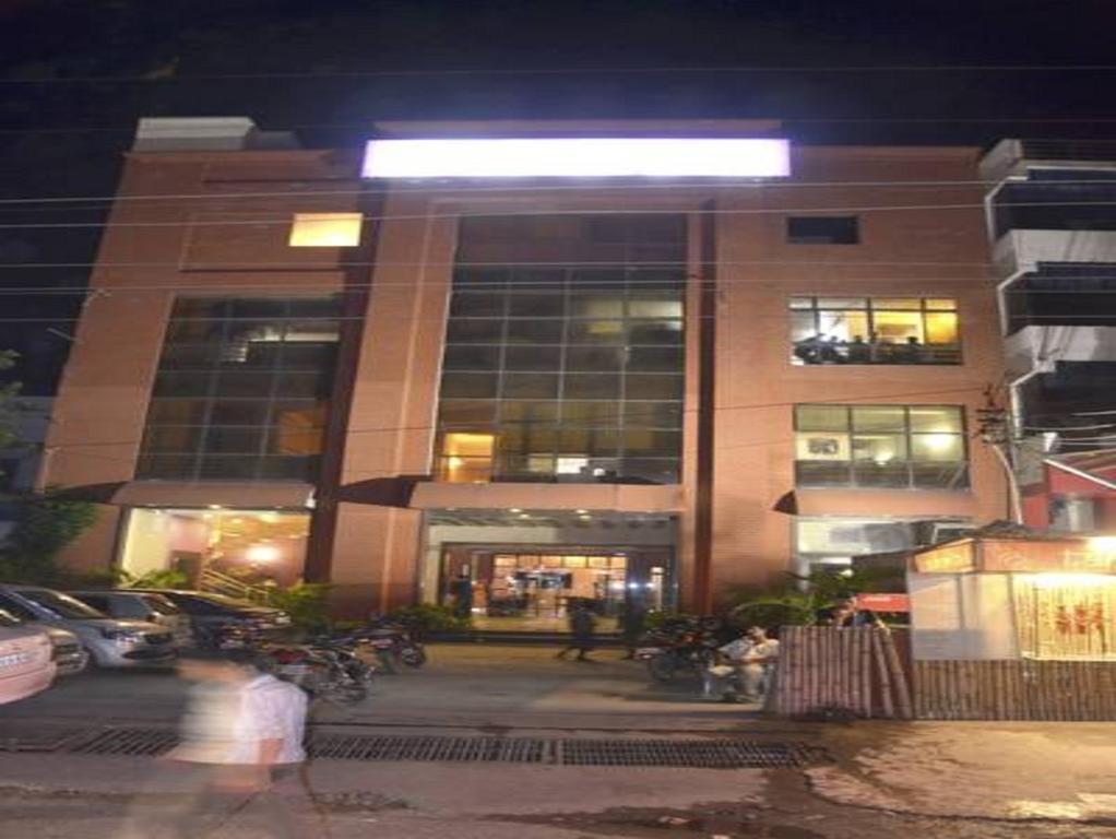 Hotel Amber Rudrapur Dış mekan fotoğraf