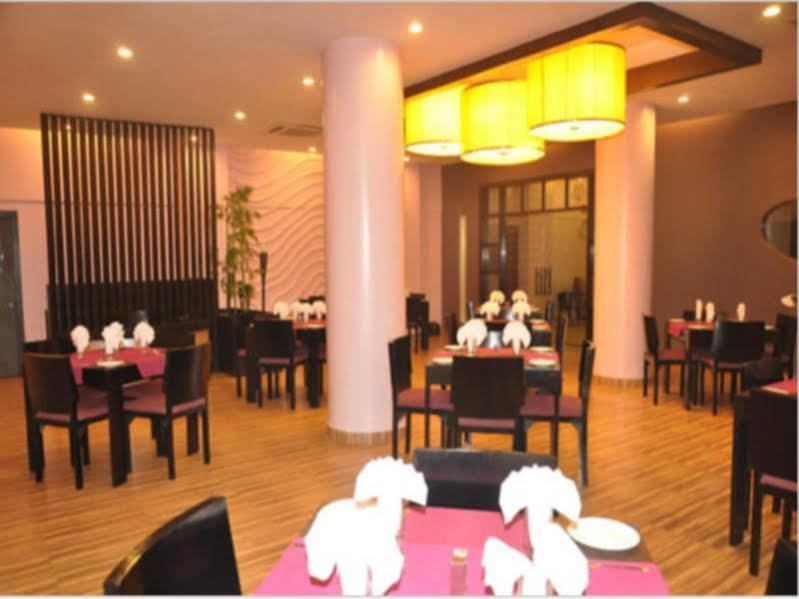 Hotel Amber Rudrapur Dış mekan fotoğraf
